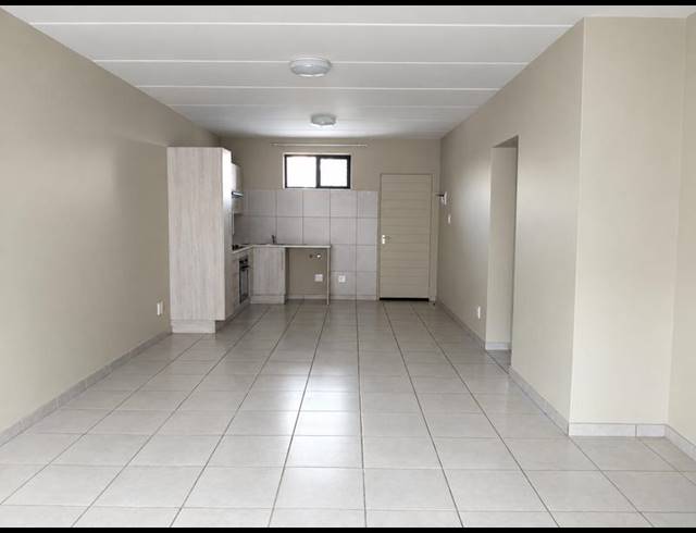 2 BEDROOM PROPERTY TO RENT IN BRENTWOOD PARK